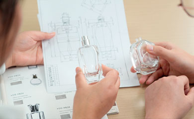 GPBottles strict in-line QC make the rejection rate of perfume bottle low to 0.5%