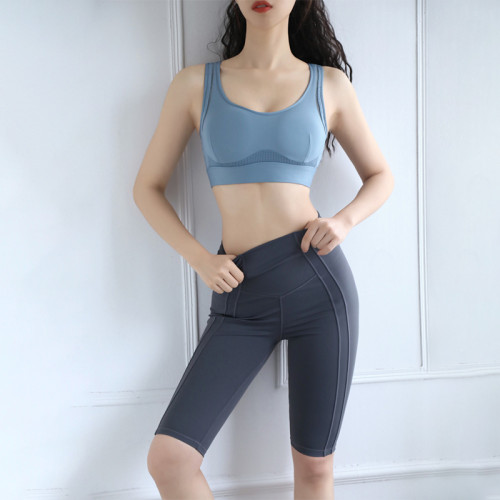 Custom labeling seamless sexy bag hip fitness exercise tight yoga pants