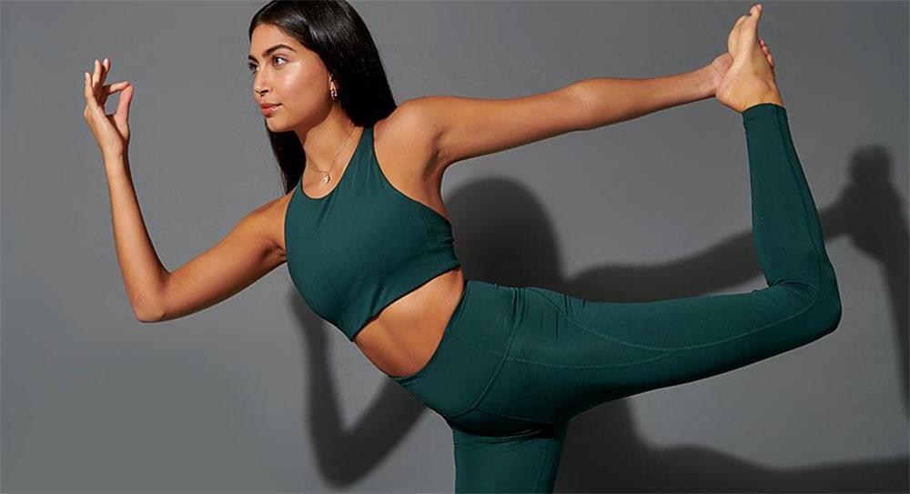 the method of choosing a suitable yoga sports bra