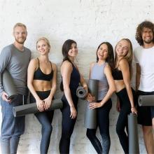 The Guide for Selecting Yoga Clothes