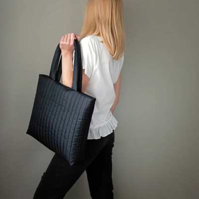 wholesale puffer bag quilted handbag supplier custom tote personalized women crossbody wholesale padded puff down factory