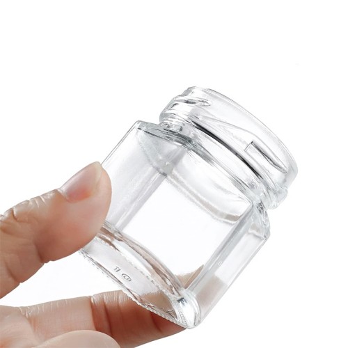 Gros bocaux hexagonaux en verre 45 ml avec couvercles noirs | Mini pots de stockage en verre de cuisine pour le miel, les épices