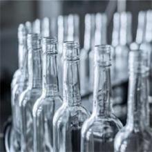 Compared with Plastic Bottles, What Are the Advantages of Glass Bottles?