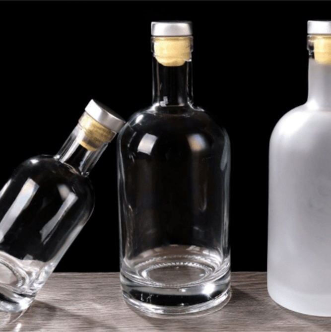 What Factors Affect the Price of Glass Liquor Bottles?
