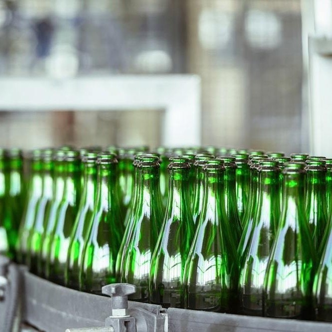 How to Use Surface Treatment Technology to Improve the Surface Properties of Glass Bottles?