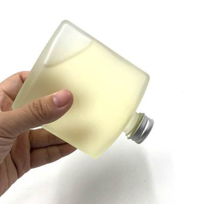 Flat Square Glass Juice Bottles with Lids Wholesale | Cold Brew Glass Bottles | 100ml 200ml