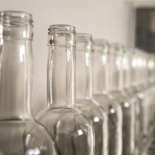 When Choosing, How Do We Judge Whether the Quality of the Glass Bottle is Qualified?