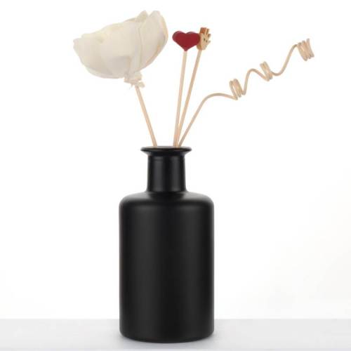 Custom Glass Reed Diffuser Bottles Matte Black 250ml with Cork and Reeds