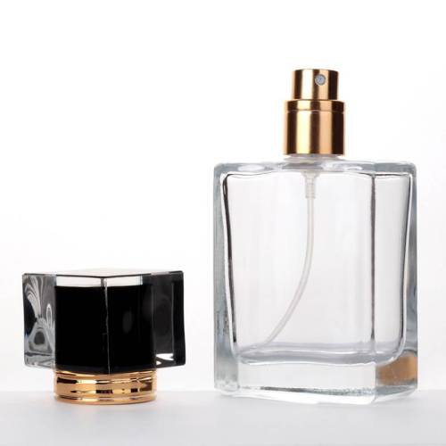Botellas de spray de perfume de vidrio cuadradas personalizadas de 50 ml con spray atomizador