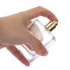 Bouteilles de parfum en verre carrées personnalisées de 50 ml avec vaporisateur d'atomiseur