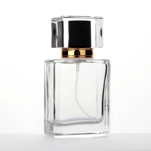 Bouteilles de parfum en verre carrées personnalisées de 50 ml avec vaporisateur d'atomiseur