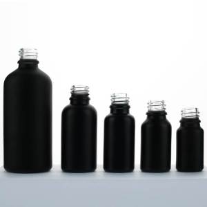 Custom Matte Black Glass Spray Bottles for Essnetial Oils, Toner | Aluminum Mist Sprayer