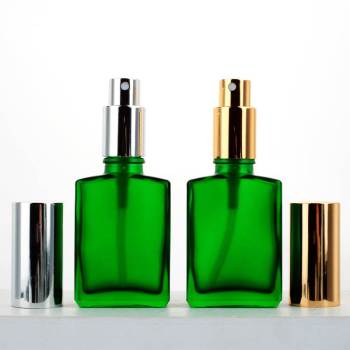 Custom Square 1 oz Glass Spray Bottles for Essential Oils, Perfume | Matte Green