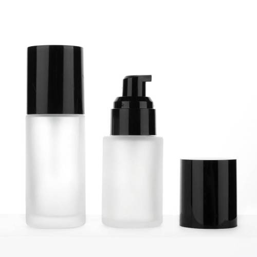 Bouteilles de pompe de lotion en verre dépoli personnalisées de 30 ml 40 ml avec pompe de traitement noire