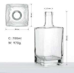 Bouteilles d'alcool en verre carrées de 700 ml en gros avec bouchons | Bouteilles de vodka