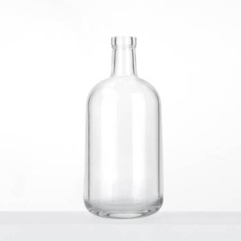 Wholesale 700ml Glass Liquor Bottles for Whiskey