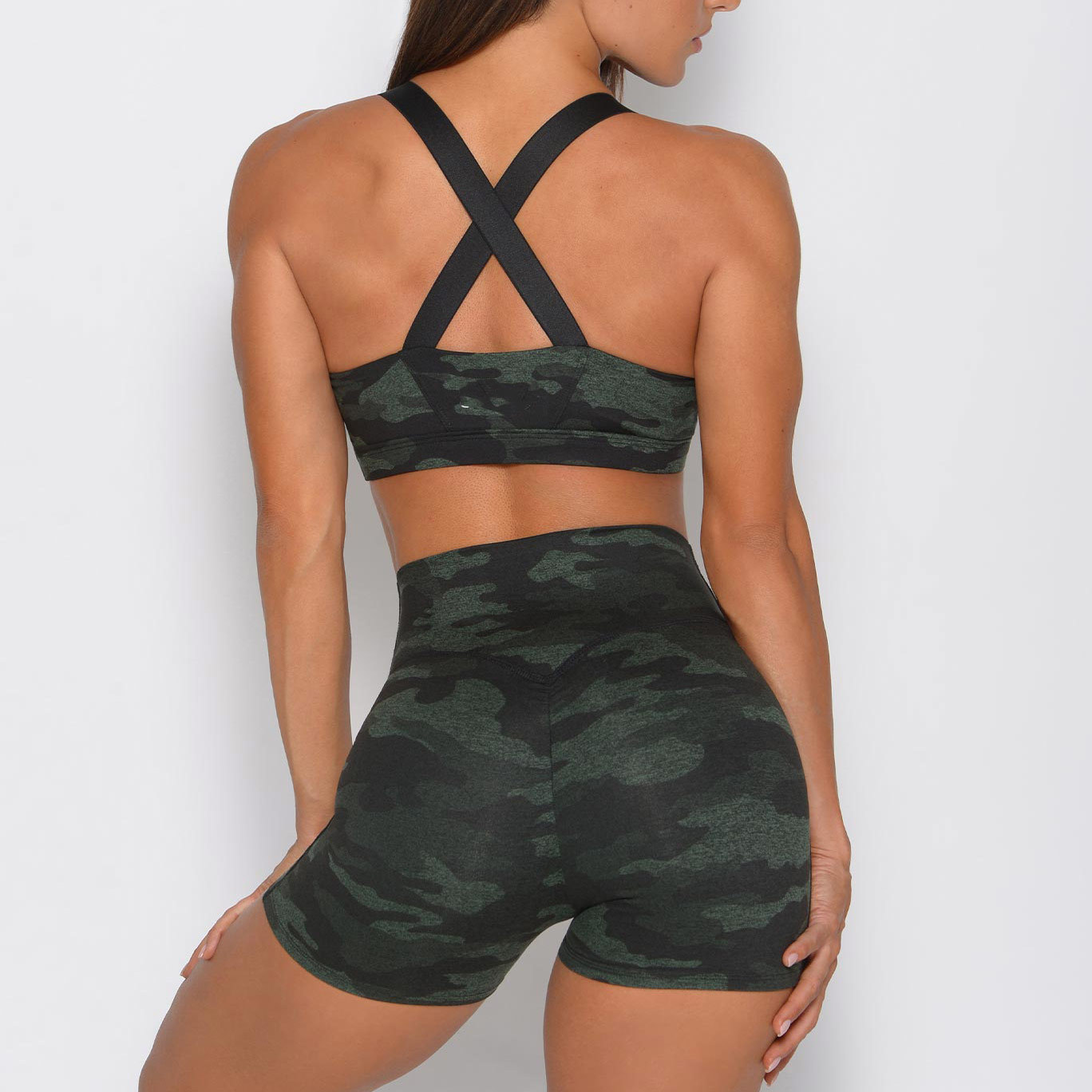 soutien-gorge et short de sport