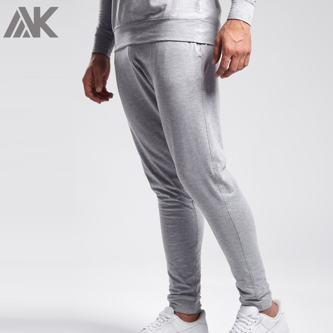 Wholesale Jogger Sweatpants Mens Grey Cotton Thick Fleece Slimming Fit  Tapered Cuffed Jogger Pants - China Custom Joggers and Custom Pants price