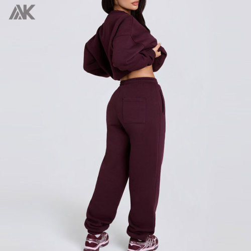 Custom Soft And Breathable Brushed Cotton-blend Jersey Women's Sweatsuit  Oversized sweatshirt  And Relaxed mid-rise joggers-Aktik