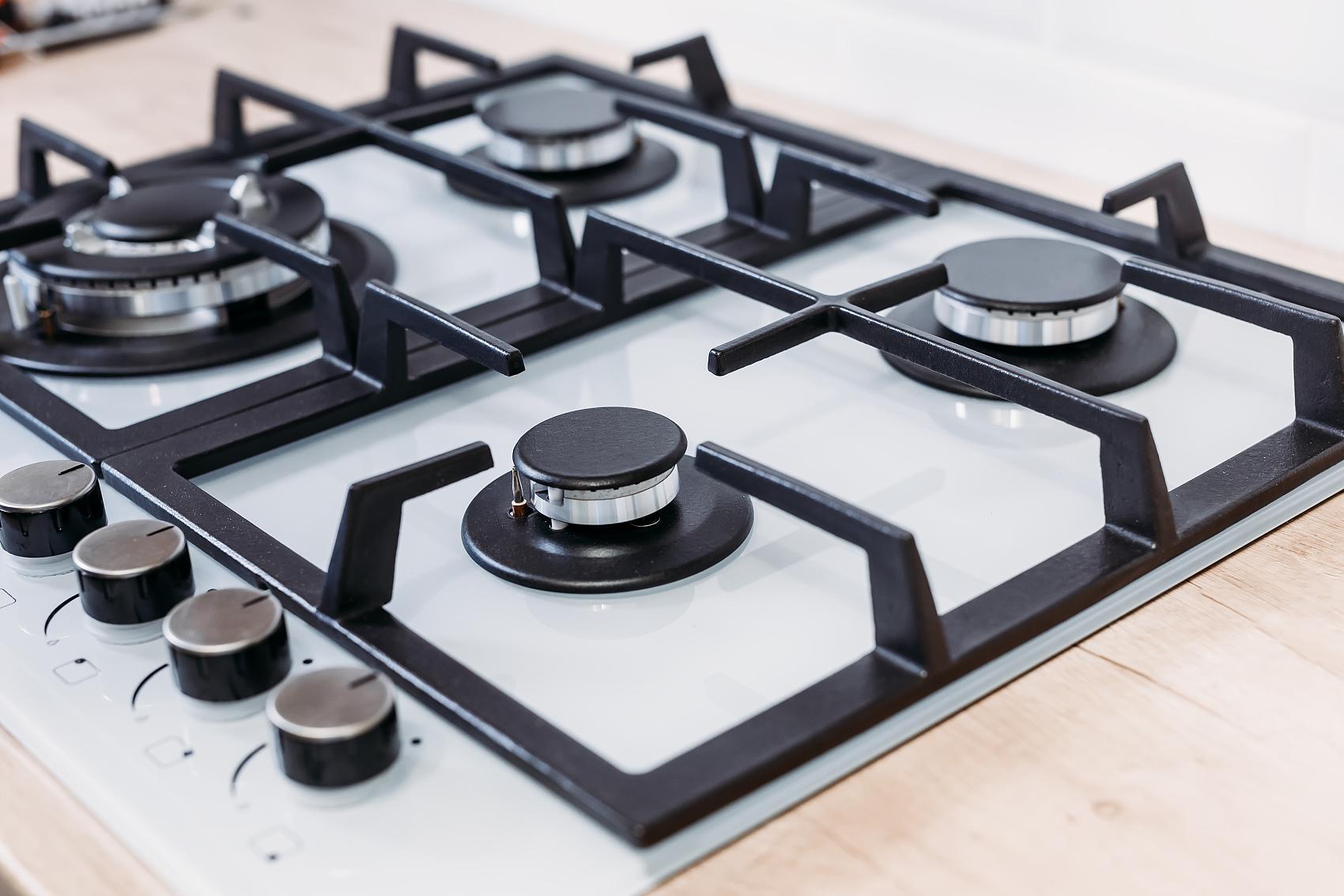 How to install a gas hob?