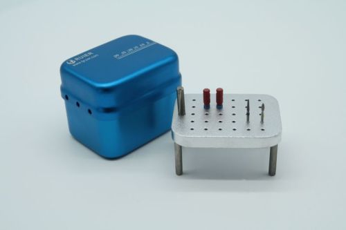 30-hole high temperature and high pressure disinfection box