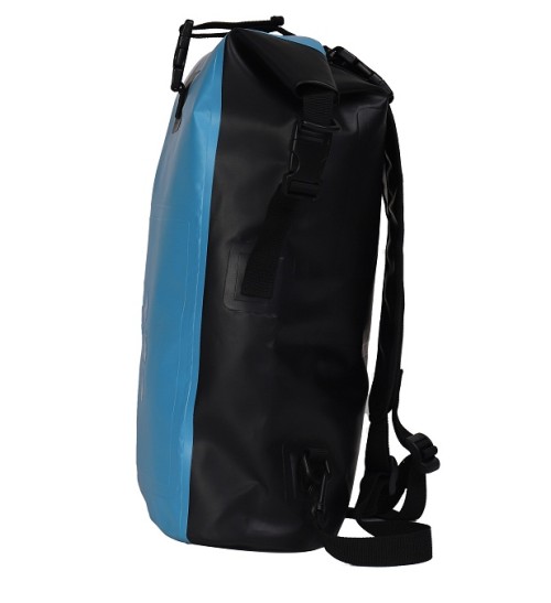 Large Capacity Welded Seamless Reflective Logo Waterproof Backpack For Sport Travel