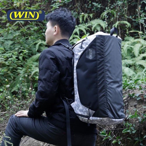 New Arrival Sport Gym Large Capacity Waterproof Duffle Bag Duffle Backpack