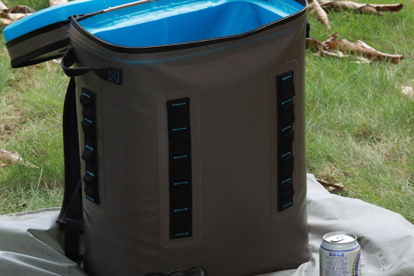 Waterproof Cooler Bags: Key Techniques for Easy Cleaning