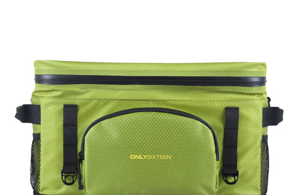 Waterproof Cooler Bags: Technical Exploration of Large Capacity Design and Reflective Brand Logos