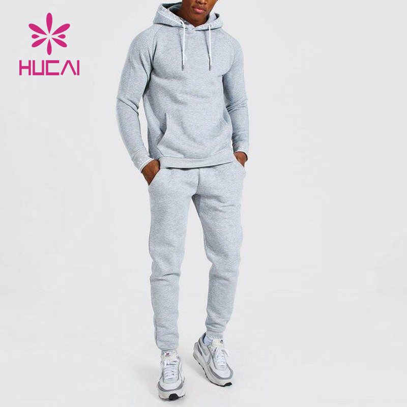 men sports two piece set