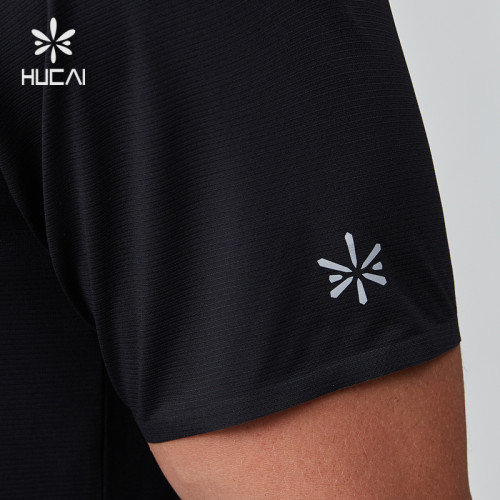 HUCAI OEM Men's T Shirt Polyester Spandex Split Hem Reflective Heat Transfer Running Wear Manufacturer