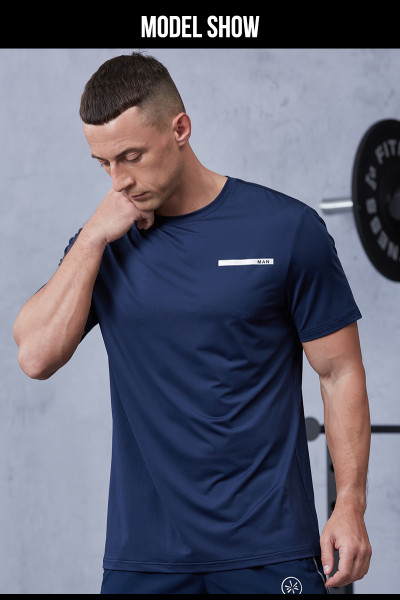 Mens Fitness T Shirts Lightweight Breathable Reflective logo |Hucai Activewear Manufacturer