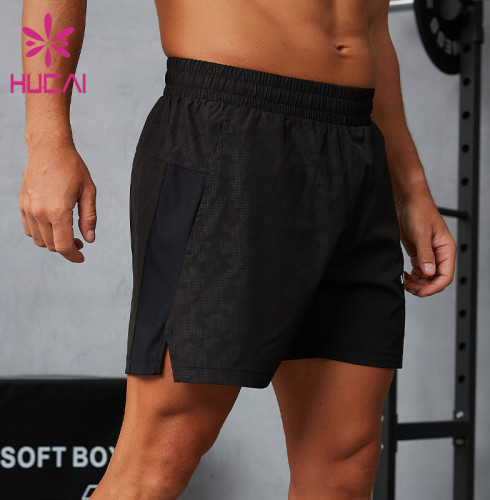 Why Performance–Lifestyle Hybrid Fabrics Complicate Activewear Production Timelines