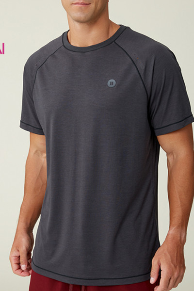 Custom Men's Logo 3D Silicone Print Breathable Training Sports T-Shirt Manufacturer