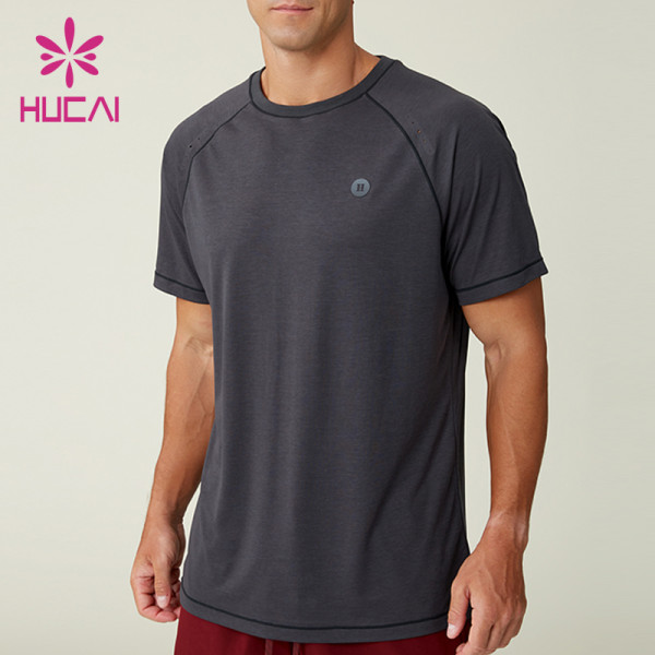 Custom Men's Logo 3D Silicone Print Breathable Training Sports T-Shirt Manufacturer