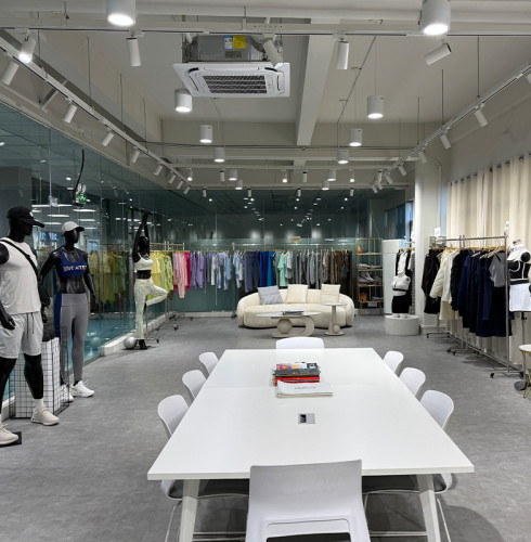 When Design Decisions Reach Production Too Late in Activewear