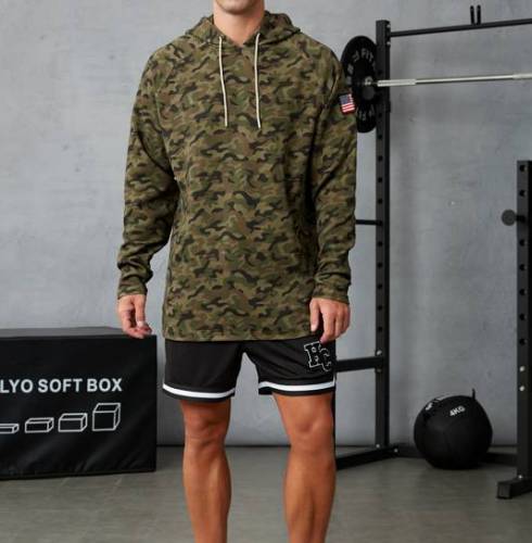 Oversized Gym T-Shirts and Pump Covers: GSM, Drop Shoulder, Neckline, Sleeve Shape and Branding Review