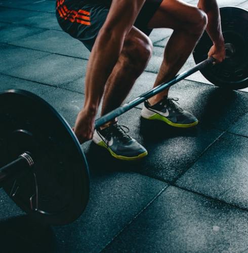 Men's Training Sets vs Individual Pieces: How Growing Brands Should Plan SKU Strategy