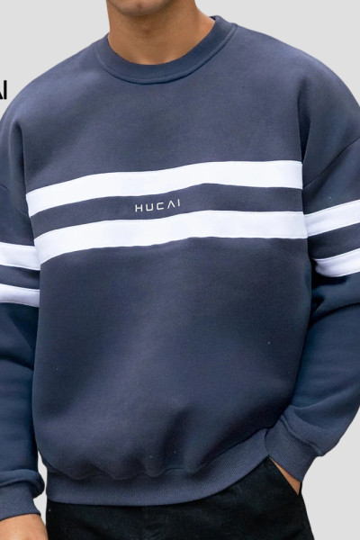 Custom Men's Relaxed Stripe Panel Crew Neck Sweatshirt for Activewear Brands
