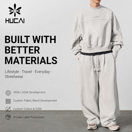 Custom Men's Relaxed Crew Neck Sweatshirt with Chest Seam for Activewear Brands