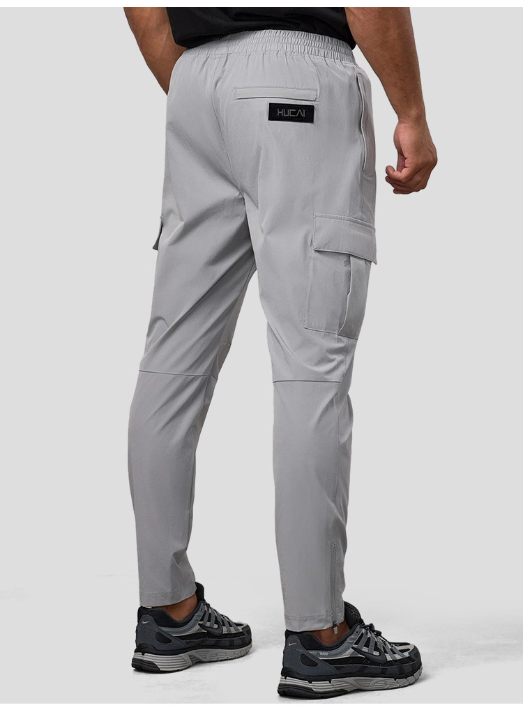 mens cargo trousers - detail view 3