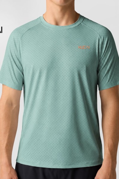 Custom Men's Raglan Sleeve Perforated Running Tee for Activewear Brands