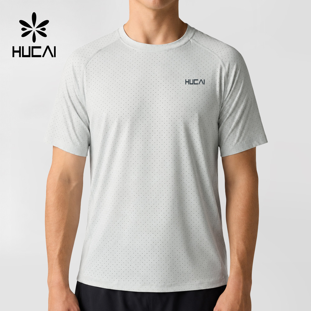 running t shirts mens - detail view 4