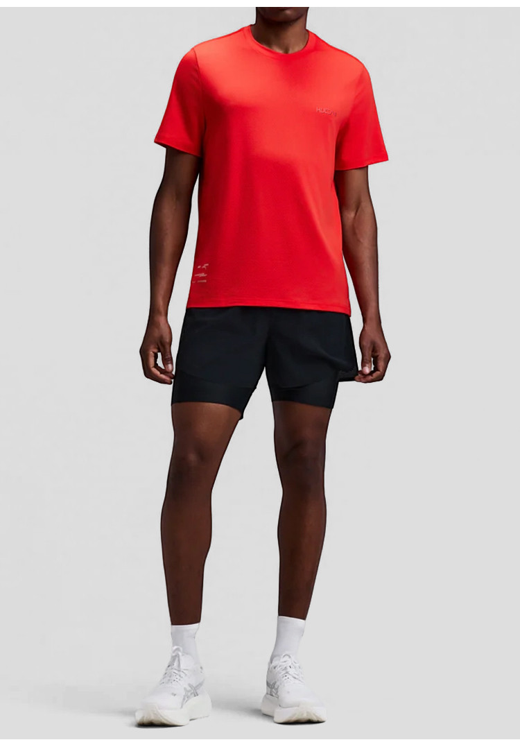 running t shirts for men - detail view 3