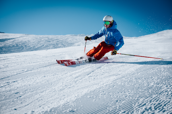 How to Build a Men's Base Layer Collection for Cold-Weather Training Brands