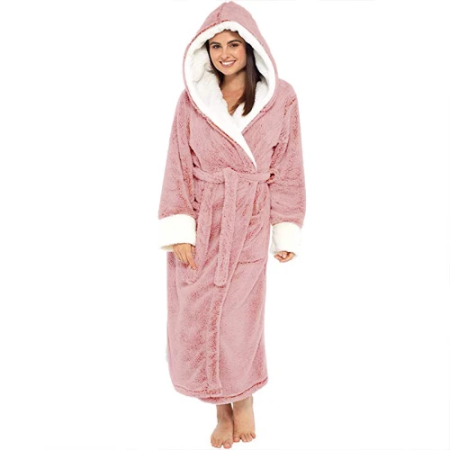 Robe à manches longues en flanelle de vêtements de nuit de confort pour dames en hiver