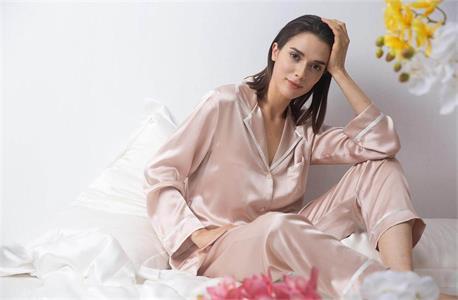 The Guide for Maintaining Silk Pajama Sets