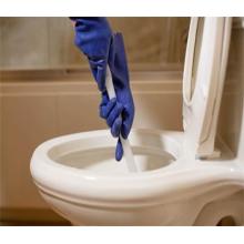 How to Unclog a Toilet？