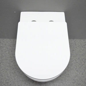 Großhandel Nano-Glasur-Tornado-WC-Wasserzeichen verdeckte Zisterne auf dem Boden montierte Toilette