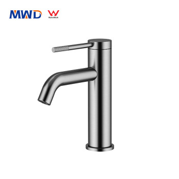 MWD Premium Watermark Certified Lead-Free Kitchen Faucet - 304 Stainless Steel Construction & Ceramic Disc Cartridge for Durable Leak-Free Performance